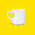 Taza de Cerámica 11 oz Personalizada – Taza con Asa de Corazón